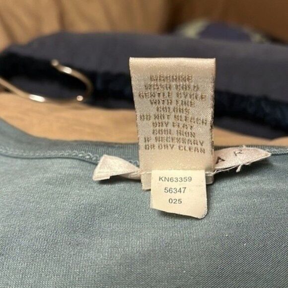 Kenar Gathered Fabric V Neck Top Size S Blue Green - Picture 7 of 7